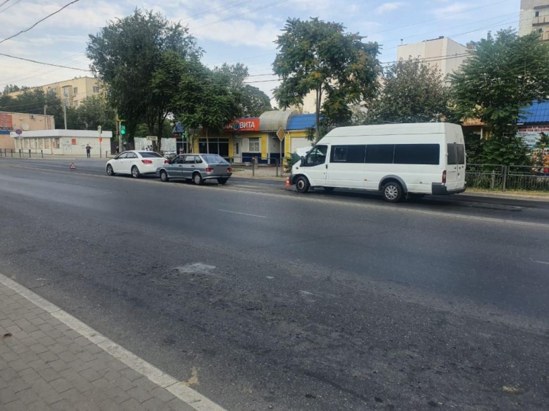 38 автобус астрахань. мтрз лиаз 5256. 78 маршрутка астрахань. пригородный автобусы астрахань. школьные автобусы астрахань.