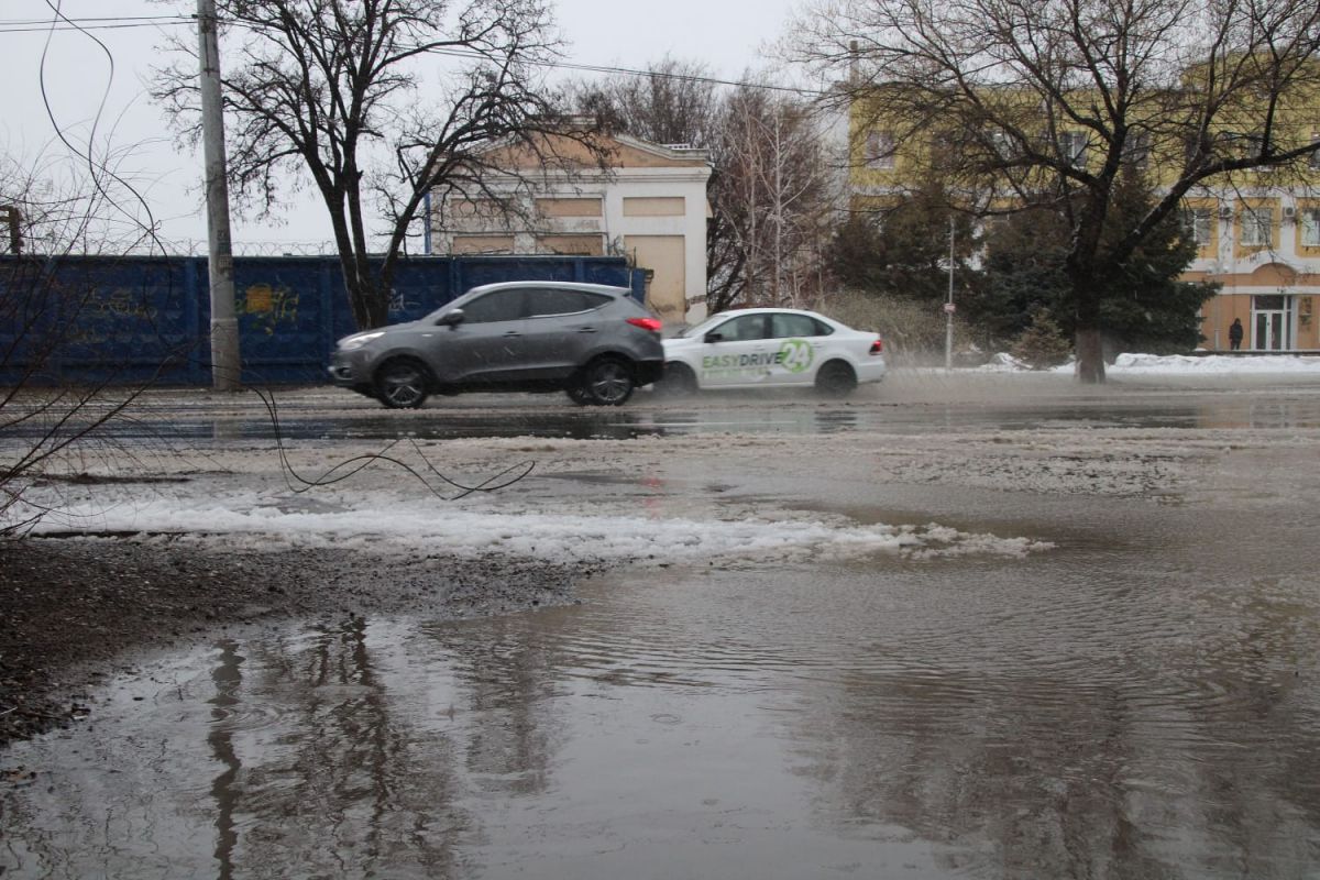 Астраханский ветер. Сильный дождь. Астрахань ветер. Шторм в астрахани. Шторм в астрахани 2022.