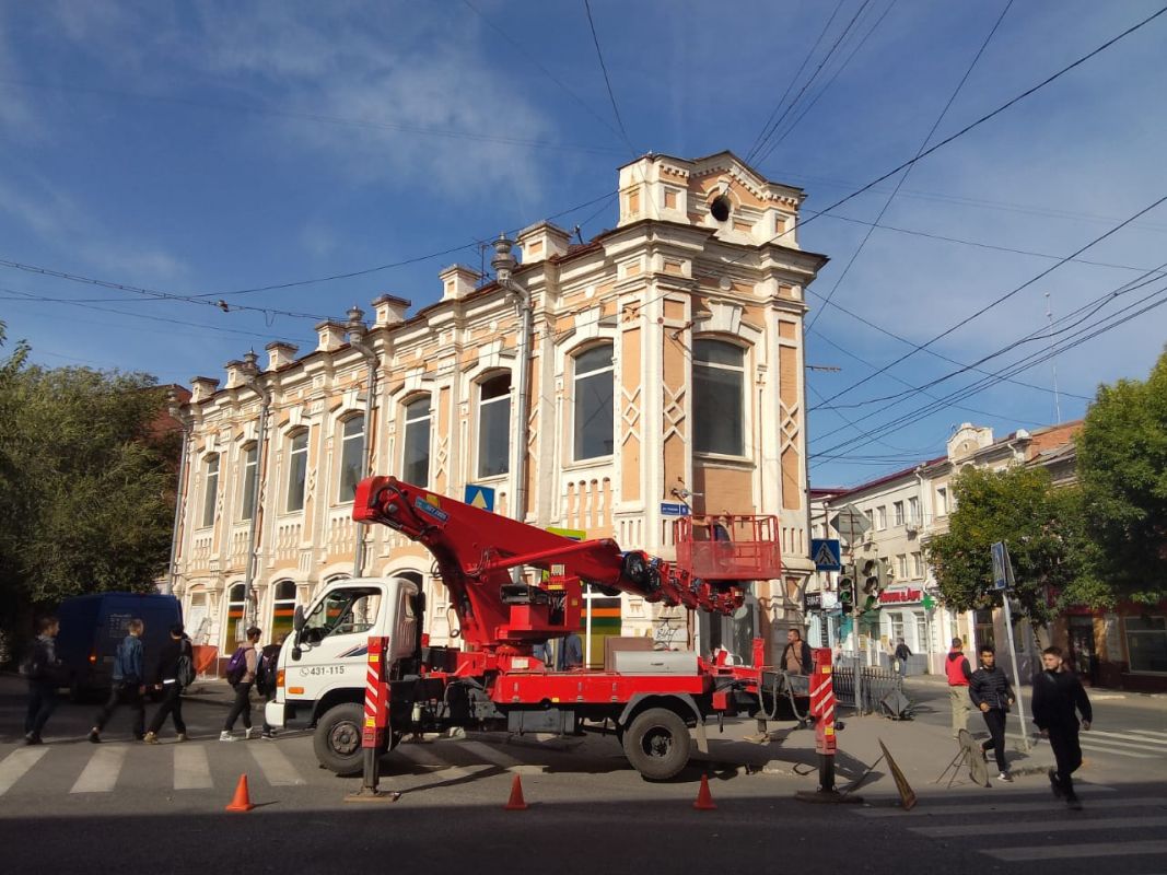 В Астрахани открывается новый универмаг на месте легендарного треугольного  здания