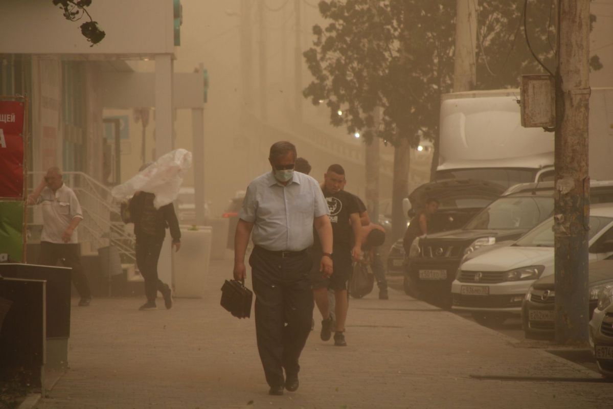Пыльные бури в Астрахани – следствие надвигающейся пустыни