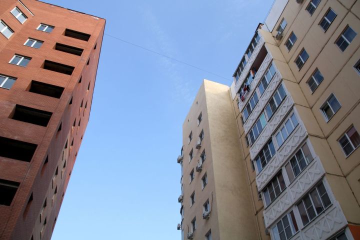 апартаменты астрахань. савушкина 3 астрахань. квартиры в астрахани на татищева савушкина. звездная 49 квартира. бертюльская 7 фото.