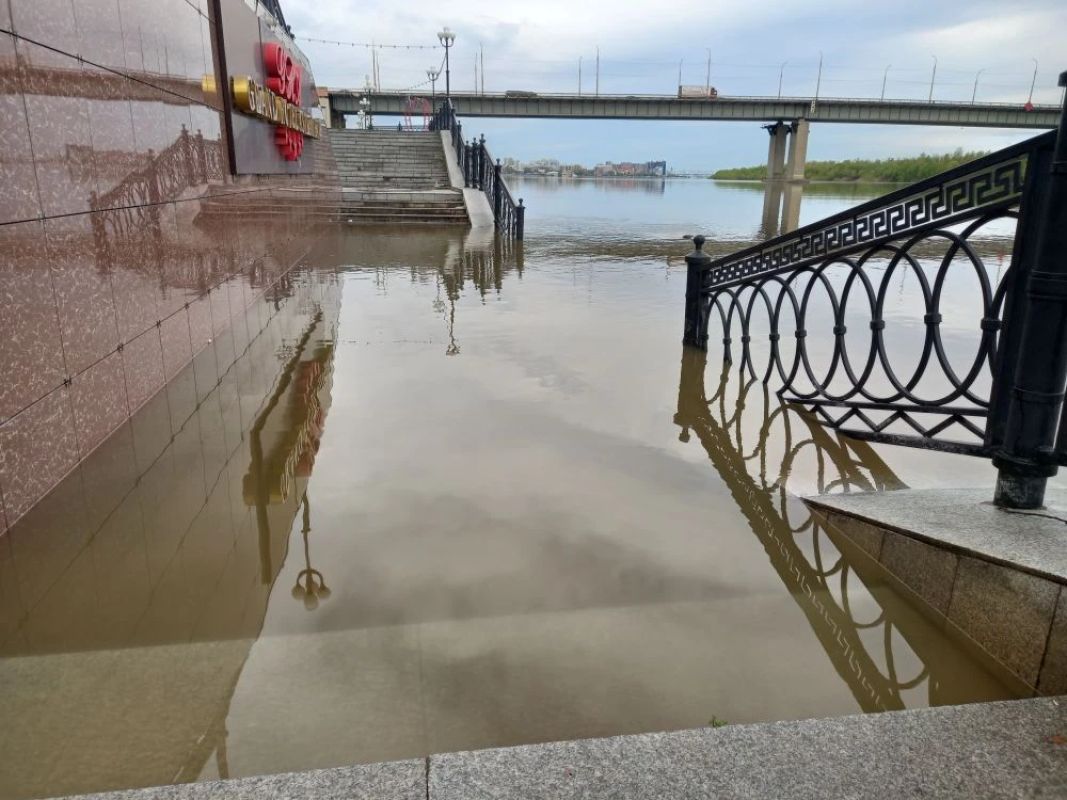 Так сегодня выглядит Комсомольская набережная.