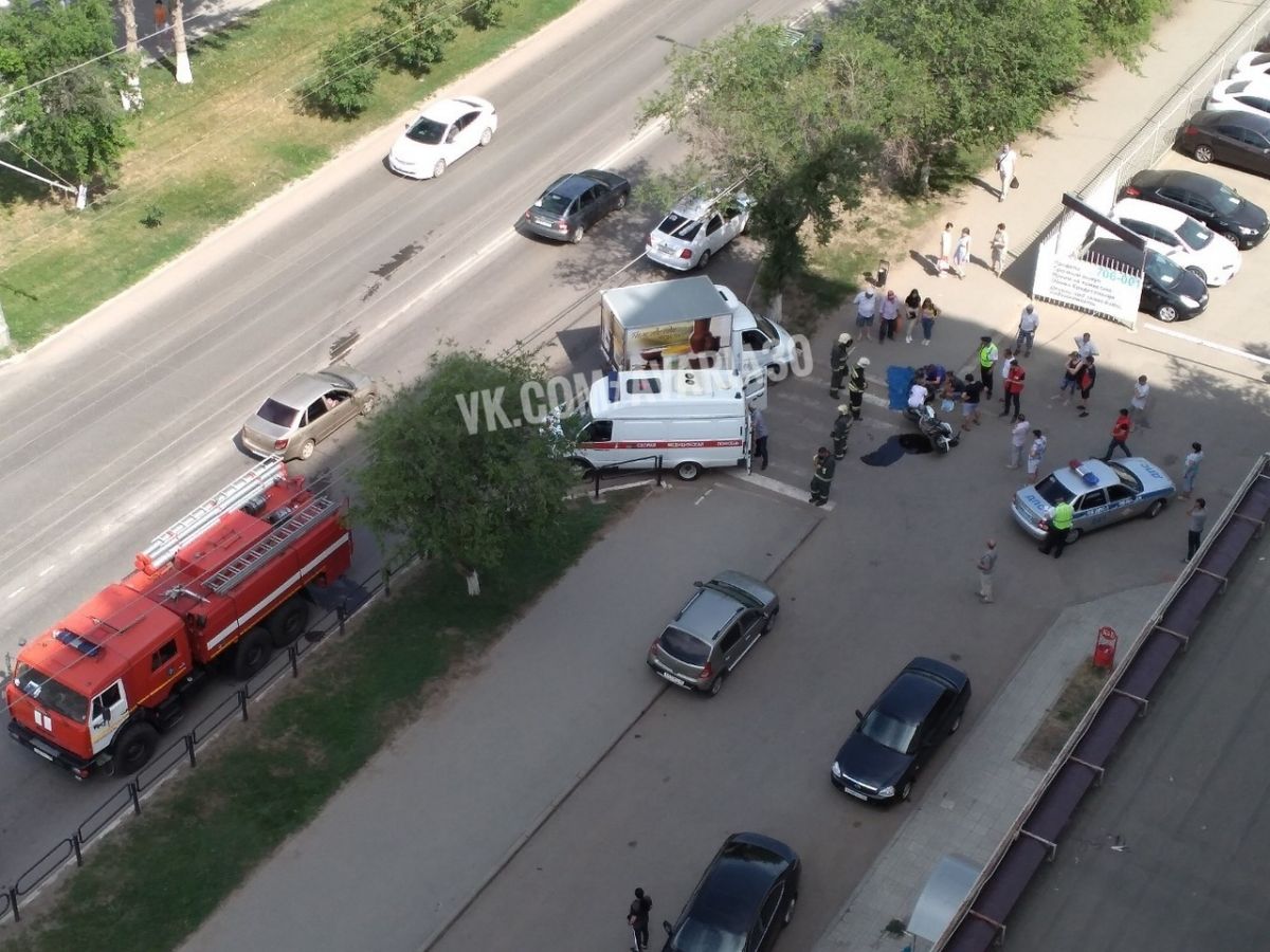 Что случилось сегодня в астрахани. Мотоциклисты Астрахань. Происшествие в Астрахани сегодня. Астрахань происшествия за сутки.