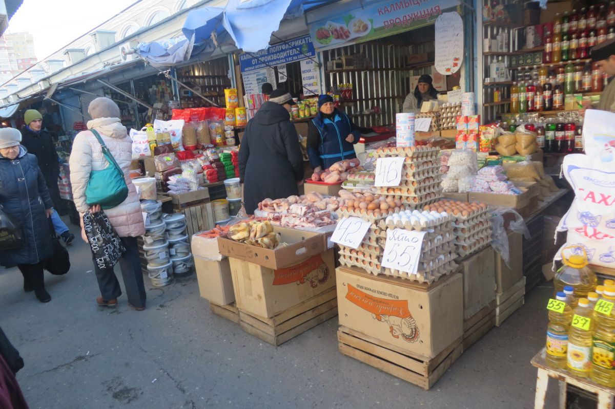 Краснодар дешевый рынок. Сенной рынок, краснодар, рашпилевская улица. Краснодар дешевый рынок. Китайский рынок в краснодаре. Краснодар дешевый рынок.